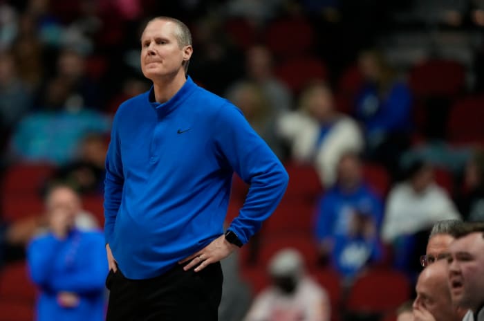 Waukee Northwest head coach Brett Watson (Photo by Matthew Putney)